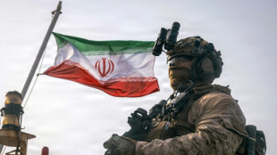 Trump pr&eacute;vient que l'Iran paiera pour la mort de soldats am&eacute;ricains