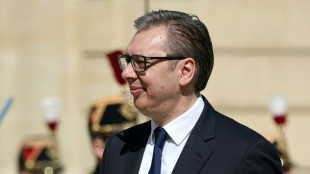 Presidente da Sérvia tem alta após ser hospitalizado em retorno dos EUA