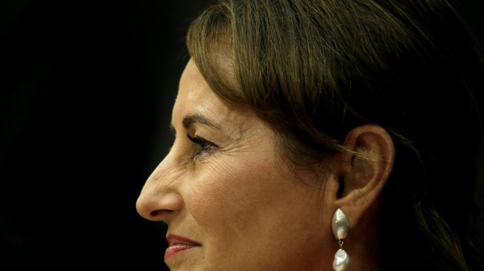 S&eacute;gol&egrave;ne Royal denuncia la 'repressione' degli studenti in Francia