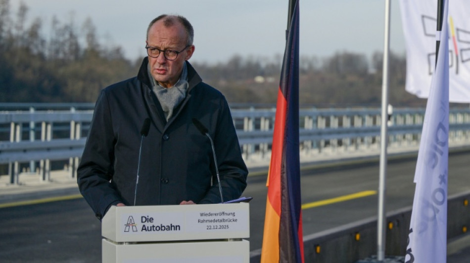 Neue Autobahnbr&uuml;cke Rahmede in S&uuml;dwestfalen f&uuml;r Verkehr freigegeben