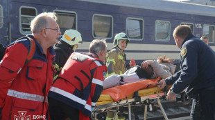 Un ataque con dron ruso causa 13 muertos en una estaci&oacute;n de tren en Ucrania