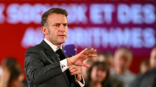 Macron nega querer 'ministério da Verdade' em confronto com extrema direita