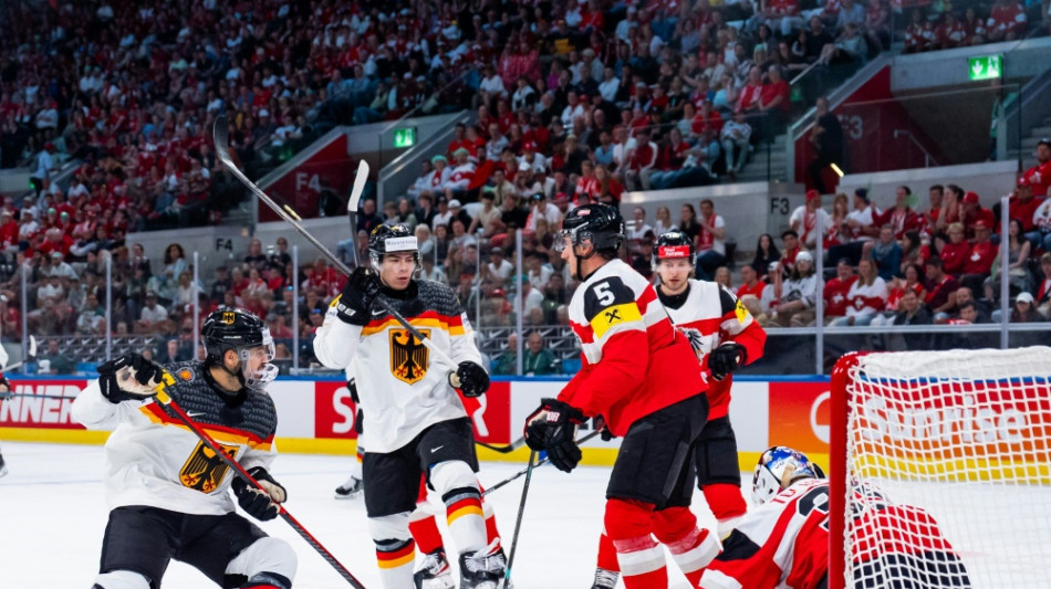 Trotz Sieg gegen &Ouml;sterreich: DEB-Team droht Vorrunden-Aus