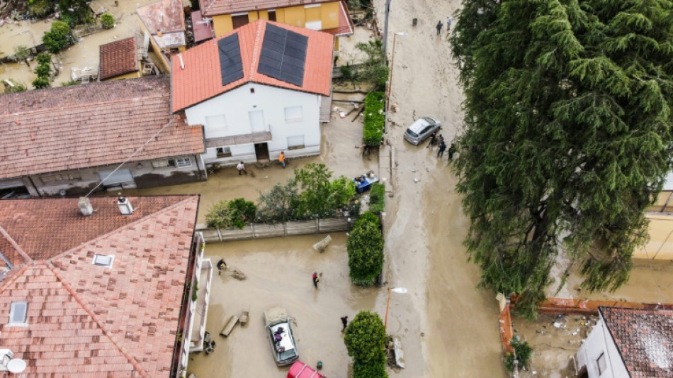 Le verger de l'Italie sous l'eau, neuf morts et des d&eacute;g&acirc;ts consid&eacute;rables