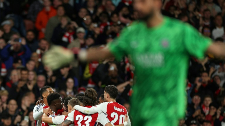 Arsenal vence PSG (2-0) na segunda rodada da Liga dos Campe&otilde;es
