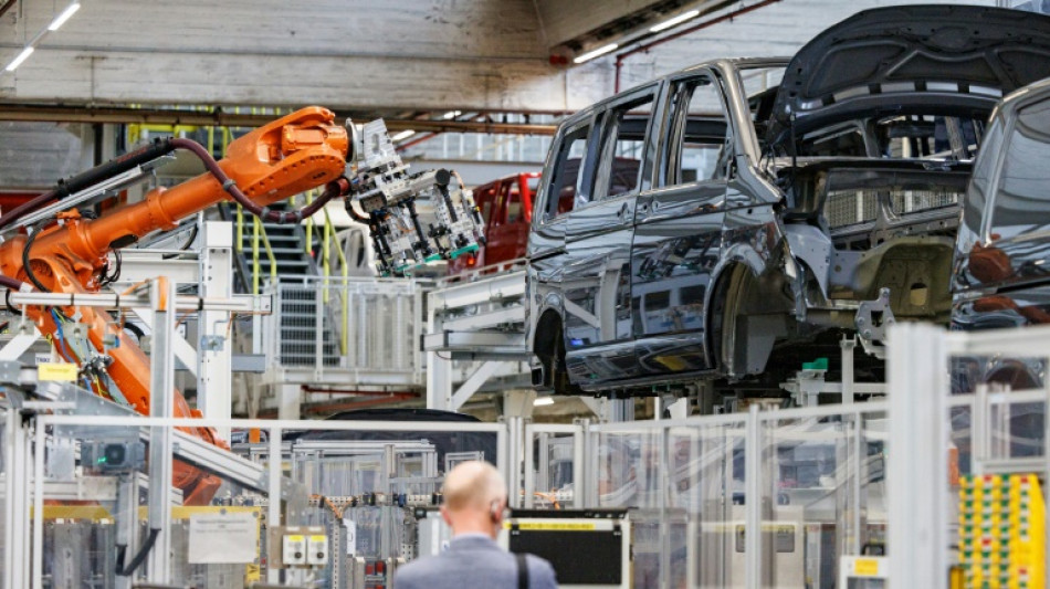 Gesch&auml;ftslage der Automobilindustrie verbessert sich leicht
