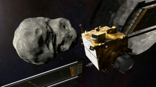 Nasa-Sonde rast bei spektakul&auml;rem Experiment in einen Asteroiden