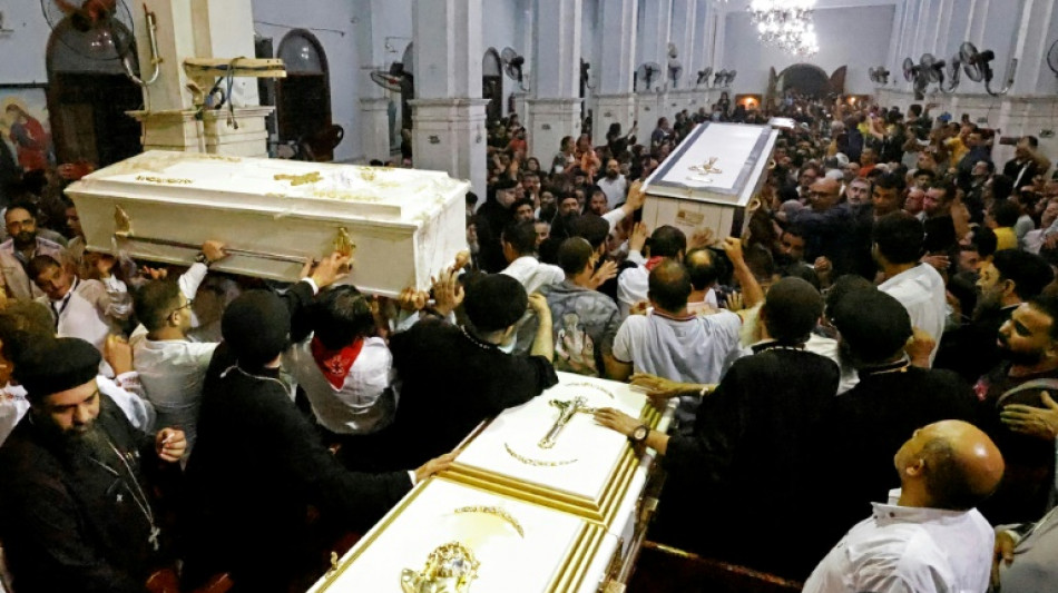 Egypte: colère après l'incendie ayant fait 41 morts dans une église du Caire