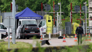 Attaque d'Incarville: Macron rendra un hommage national mercredi aux deux surveillants p&eacute;nitentiaires tu&eacute;s