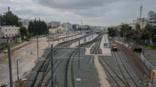 Gr&egrave;ce: indignation et vives tensions &agrave; l'ouverture du proc&egrave;s de la collision ferroviaire de Temp&eacute;