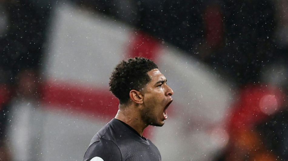 Bellingham marca no fim e Inglaterra empata com a B&eacute;lgica em amistoso