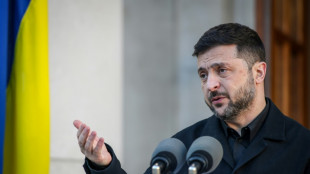 Zelensky pede fim da guerra e não apenas 'pausa' nos combates