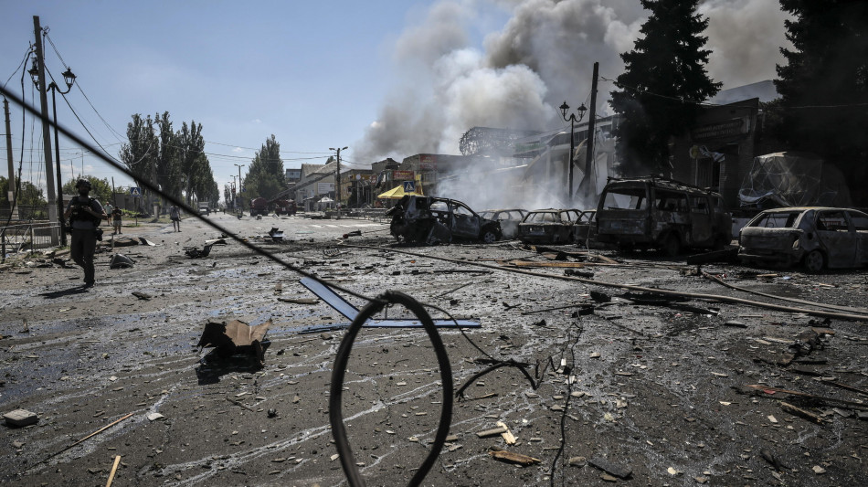 Kiev, poderosa avanzata russa nel Donetsk