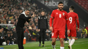 L'entraîneur de l'équipe de foot palestinienne coaché par sa mère depuis une tente à Gaza 