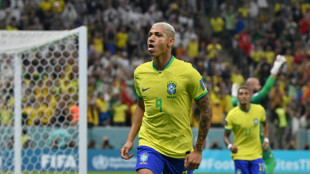 Mondial: le Br&eacute;sil d&eacute;colle mais s'inqui&egrave;te pour Neymar