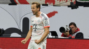 Old rivals Bayern and Dortmund in top form for 'Klassiker' clash