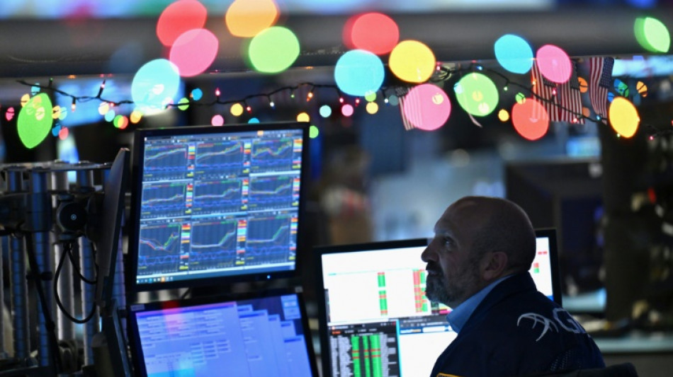 Wall Street ouvre en hausse modeste apr&egrave;s l'emploi am&eacute;ricain