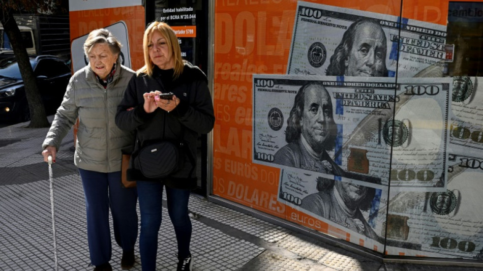 Dollarisation: avec le candidat Milei, une option &agrave; risque revient tenter les Argentins