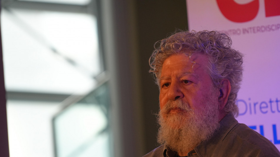 A Napoli l'accademia Cioè di Lello Arena sforna talenti