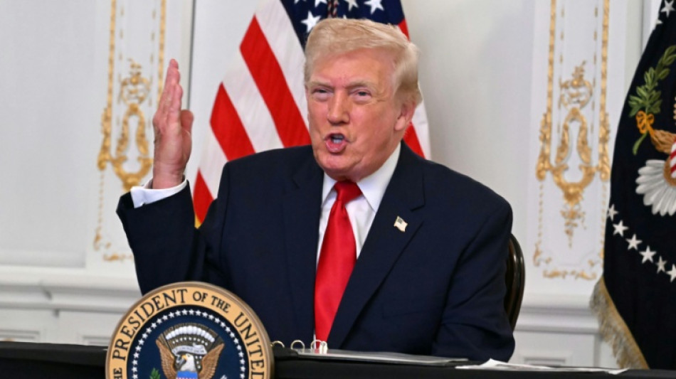 Trump afirma que operaciones contra narcotraficantes venezolanos comenzarán "muy pronto" por tierra