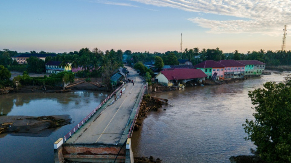 Mehr als 1160 Tote bei Überschwemmungen und Erdrutschen in Asien