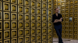 A Hong Kong, un immeuble pour derni&egrave;re demeure 