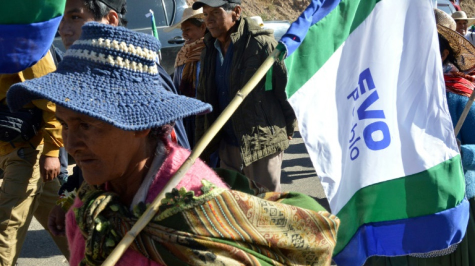 Caravana de apoio à candidatura invalidada de Evo Morales avança na Bolívia