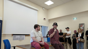 Pinguini Tattici Nucleari, Università luogo importantissimo