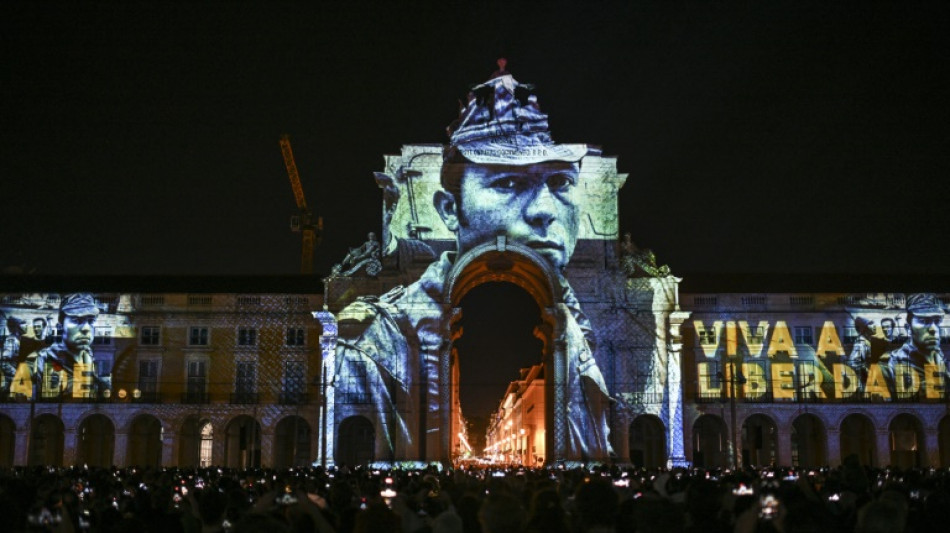 Le Portugal f&ecirc;te le 50e anniversaire de la R&eacute;volution des &OElig;illets