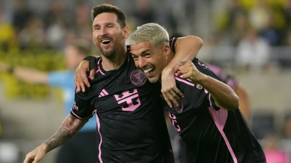 Inter Miami vence com dois gols de Messi e leva trof&eacute;u Supporters' Shield da MLS