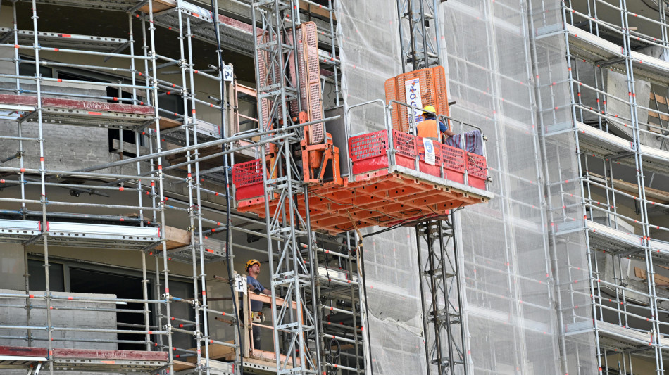 Istat, a settembre +67mila occupati su mese, +176mila anno