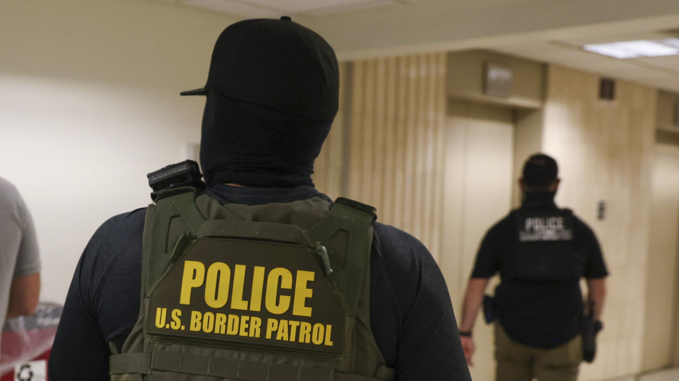 Nyt, stretta Usa su palestinesi, sospesi quasi tutti visti