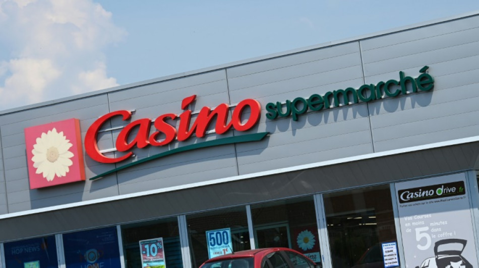 Cr&eacute;anciers et actionnaires de Casino avalisent son plan de sauvetage