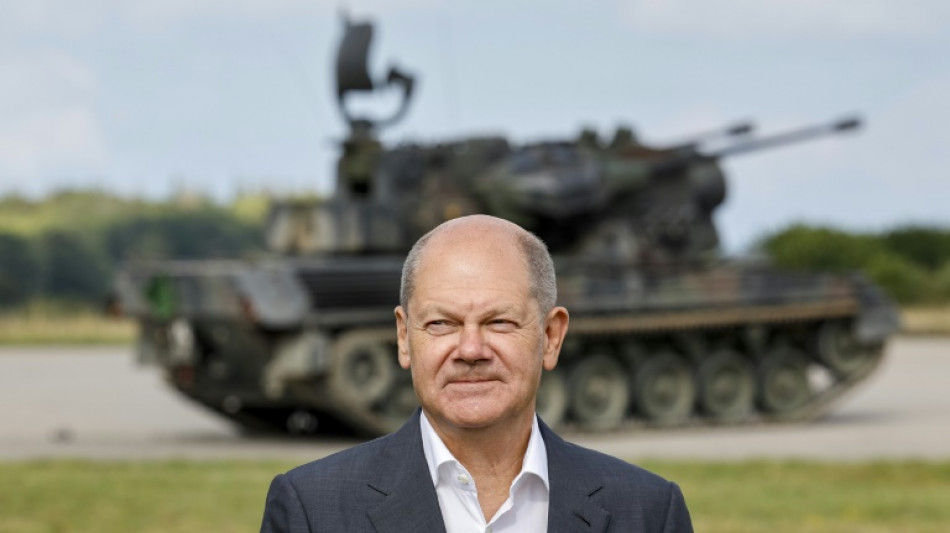 Kanzler Scholz fordert in Prag unabh&auml;ngigere EU
