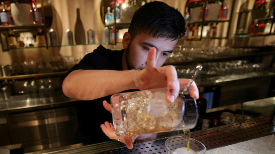Ums&auml;tze von Hotels und Gastrobetrieben erneut gesunken