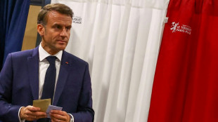 Apr&egrave;s le choc de la dissolution, l'heure des grandes explications