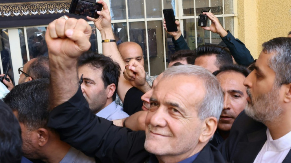 Reformer Peseschkian siegt bei Pr&auml;sidentenwahl im Iran - Chamenei fordert Kontinuit&auml;t