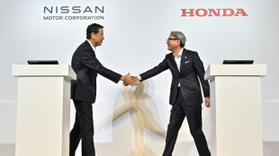 Nissan se hunde en bolsa tras reporte que descarta fusi&oacute;n con Honda