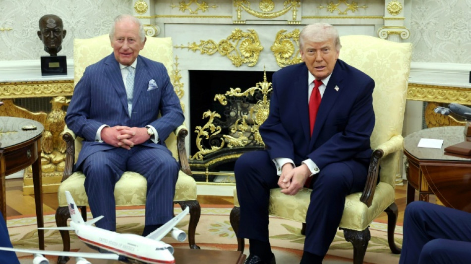 Trump diz ao rei Charles III que EUA 'n&atilde;o tem amigos mais pr&oacute;ximos que os brit&acirc;nicos'