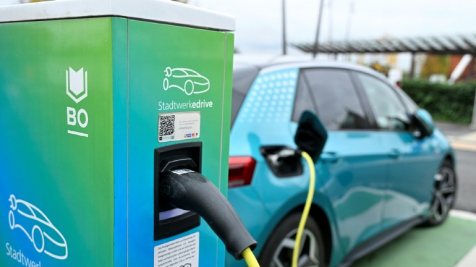 Schwacher EU-Neuwagenmarkt im Februar - Verbrenner-Anteil weiter r&uuml;ckl&auml;ufig