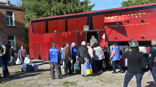 Ukraine: des centaines de personnes &eacute;vacu&eacute;es des zones frontali&egrave;res apr&egrave;s l'attaque russe