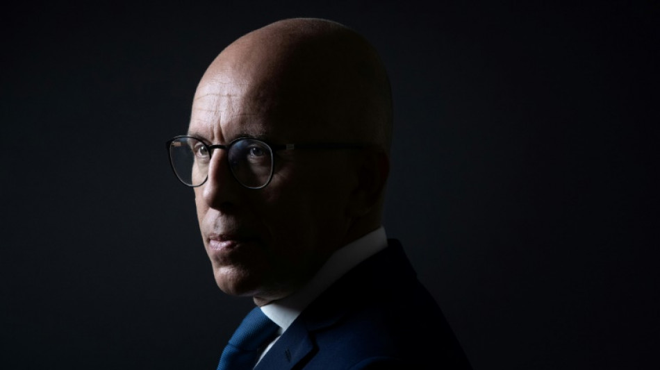 "Je serai dans mon bureau dans quelques instants", dit Ciotti malgr&eacute; son exclusion de LR