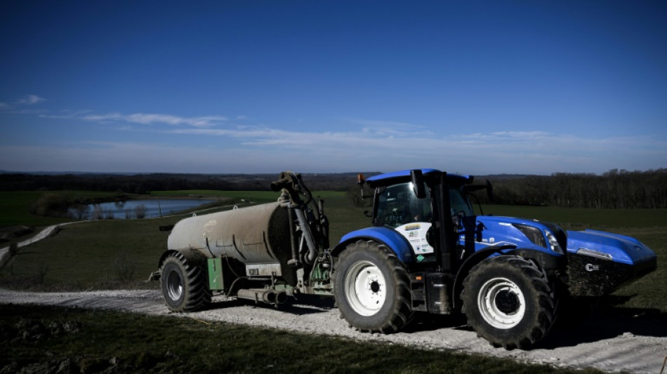 Nouvel or noir: quand le tracteur carbure gr&acirc;ce aux bouses de vache