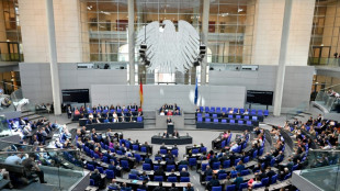 Unionsfraktion zu Gespr&auml;chen &uuml;ber Wahlrecht bereit - aber Streit um Thema