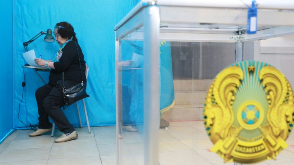Bei Referendum in Kasachstan offenbar klare Mehrheit f&uuml;r Verfassungs&auml;nderungen