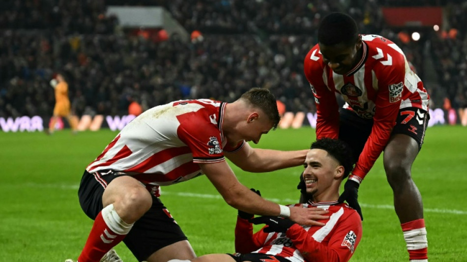 Sunderland rout hapless Burnley