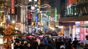 Einzelhandel etwas positiver gestimmt - Aber wenig Impulse vor Weihnachtsgesch&auml;ft