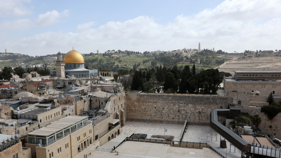 Israele, 'da domani riaprono i luoghi santi di Gerusalemme'