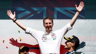 Hamilton gana GP de Bélgica de F1 tras la descalificación de su compañero Russell