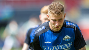Paderborn Tabellenf&uuml;hrer - Sieg in Kaiserslautern